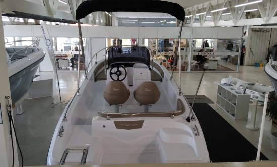Ranieri VOYAGER 19 S nuova in vendita