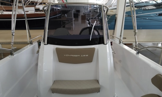Ranieri VOYAGER 19 S nuova in vendita