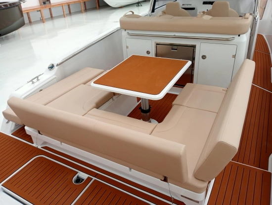 Sterk 31 WB SPORT nuova in vendita