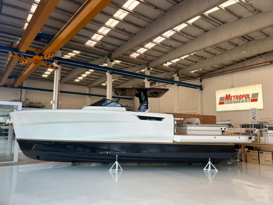 Bellini ASTOR 36 nuova in vendita