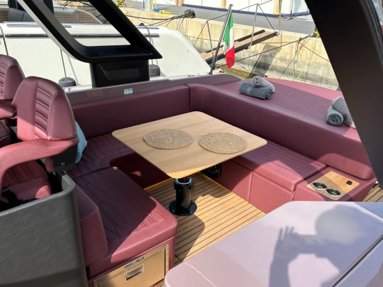 Cranchi 32 A LT nuevo en venta