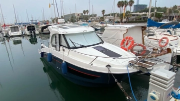 Beneteau Antares 9 usata in vendita
