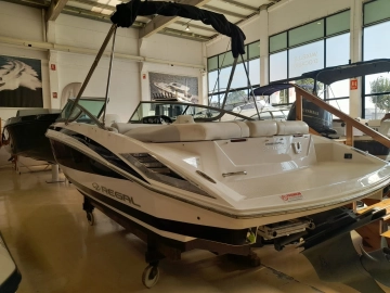 Regal 2100 usata in vendita