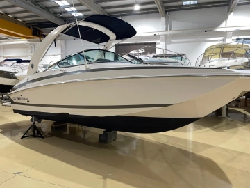 Regal 24 FASDECK usata in vendita