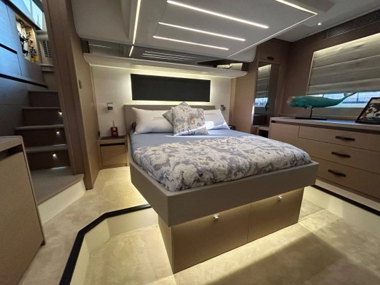 Prestige Yachts PRESTIGE 590 FLY de segunda mano en venta