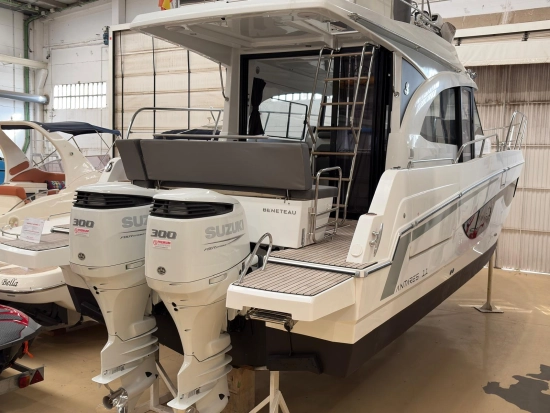 Beneteau Antares 11 de segunda mano en venta