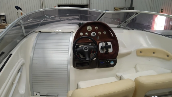 Cranchi CSL 27 usado à venda