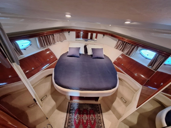 Fairline PHANTOM 46 usado à venda