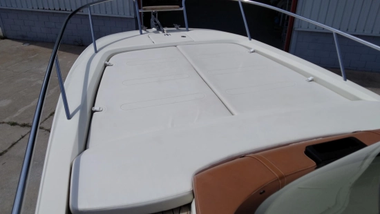 Invictus Yacht 280 CX usata in vendita