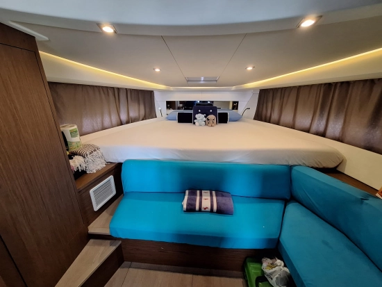 Jeanneau LEADER 36 SPORTOP usado à venda