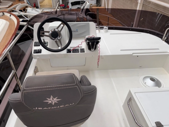 Jeanneau Merry Fisher 1095 FLY de segunda mano en venta