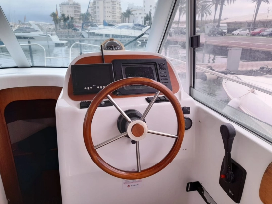 Jeanneau Merry Fisher 805 de segunda mano en venta