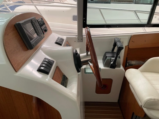 Jeanneau Merry Fisher 925 FLY de segunda mano en venta