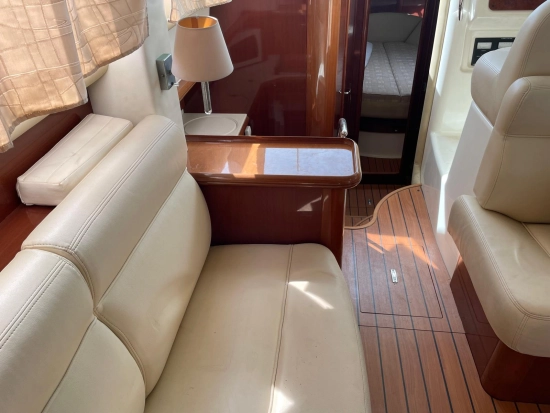 Jeanneau Prestige 36 usado à venda