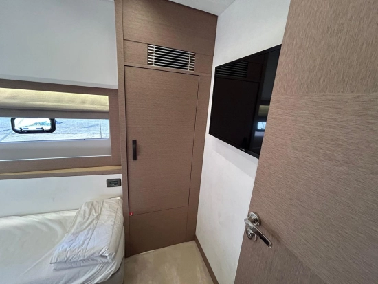 Prestige 590 FLY de segunda mano en venta