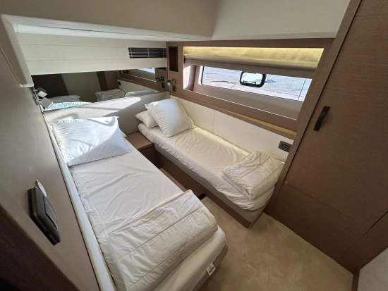 Prestige 590 FLY de segunda mano en venta