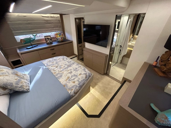 Prestige 590 FLY de segunda mano en venta