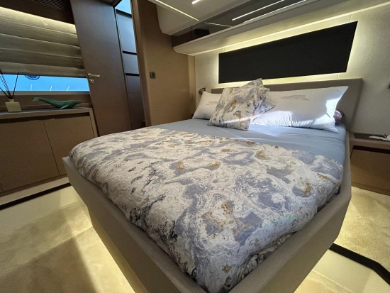 Prestige 590 FLY de segunda mano en venta