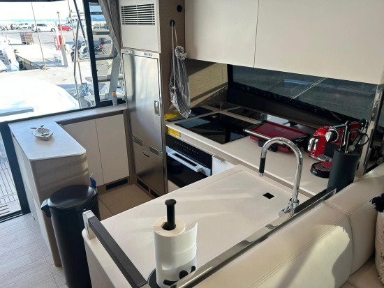 Prestige 590 FLY de segunda mano en venta