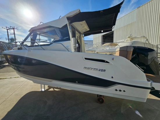 Quicksilver Weekend Activ 675 usado à venda