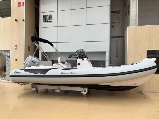 Ranieri CAYMAN 19 SPORT usado à venda