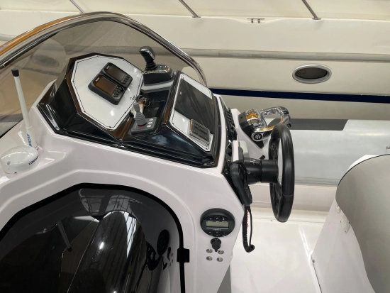 Ranieri CAYMAN 31 SPORT TOURING usado à venda