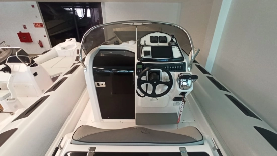 Ranieri CAYMAN 31 SPORT TOURING usado à venda