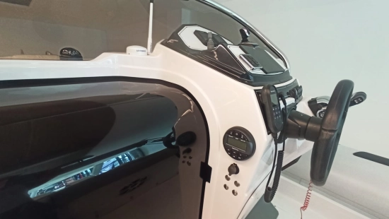 Ranieri CAYMAN 31 SPORT TOURING usado à venda