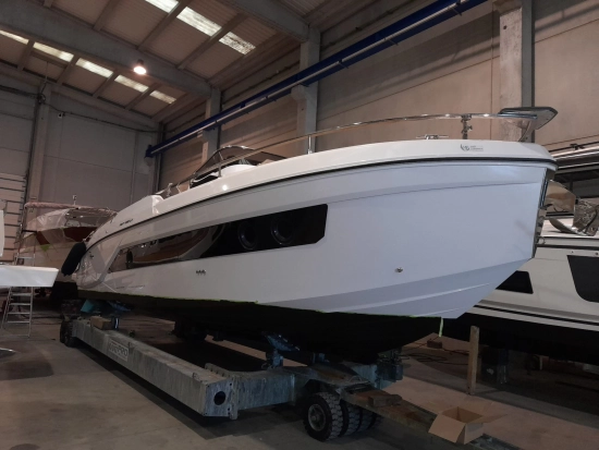 Ranieri NEXT 330 LX de segunda mano en venta