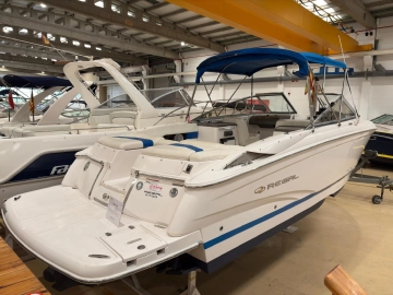 Regal 2700 usata in vendita