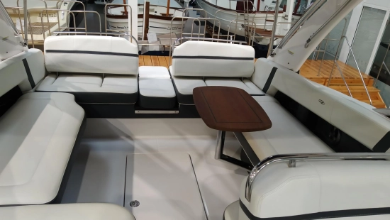 Regal 2800 usado à venda