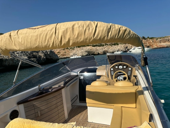 Sessa Marine S26 usado à venda