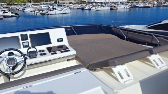 Prestige 520 FLY usado à venda