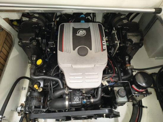 Sea Ray Sun Sport 240 usata in vendita