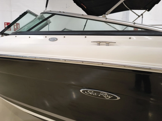 Sea Ray Sun Sport 240 usata in vendita