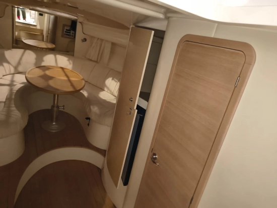 Sessa Marine C30 usata in vendita