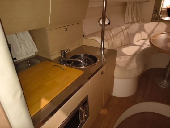 Sessa Marine C30 usata in vendita