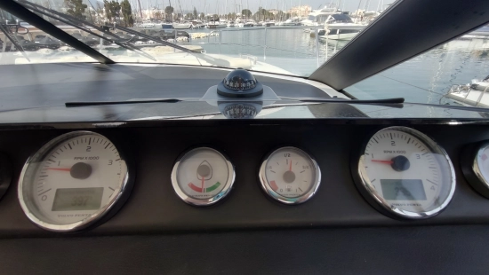 Jeanneau LEADER 36 SPORTOP usado à venda