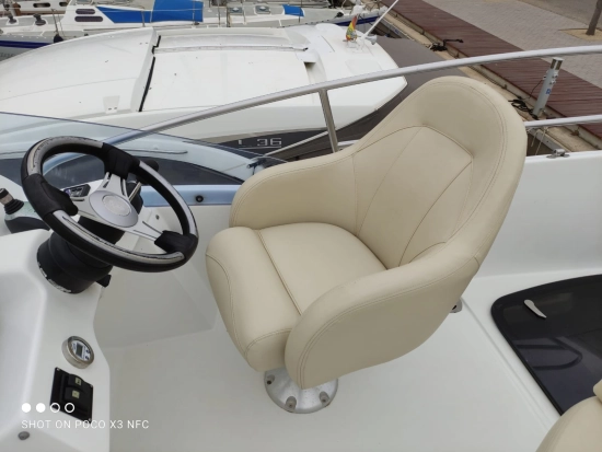 Beneteau Antares 12 FLY usata in vendita