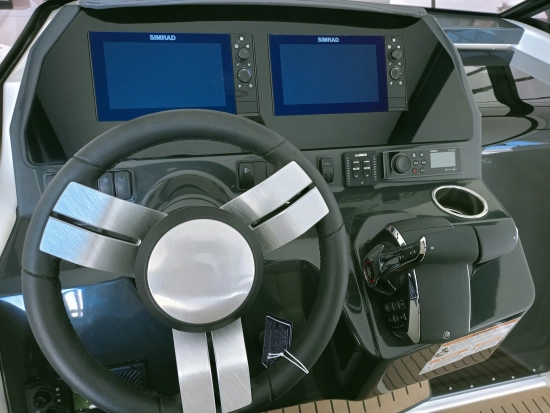 Quicksilver Sundeck 875 nuevo en venta