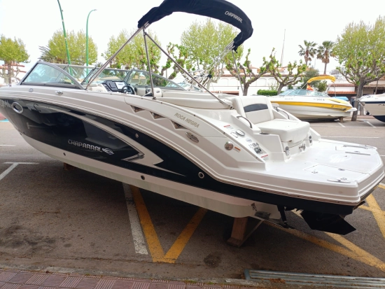 Chaparral 284 Sunesta usata in vendita