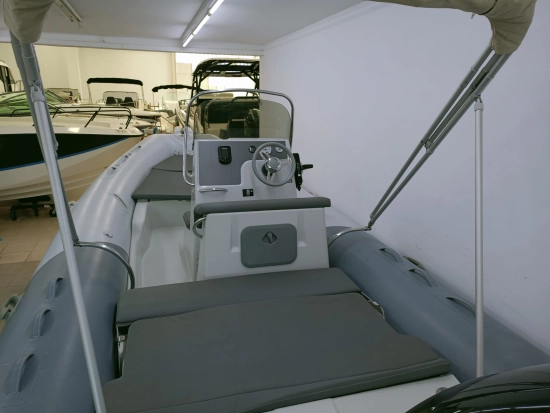 Zodiac Medline 660 usado à venda