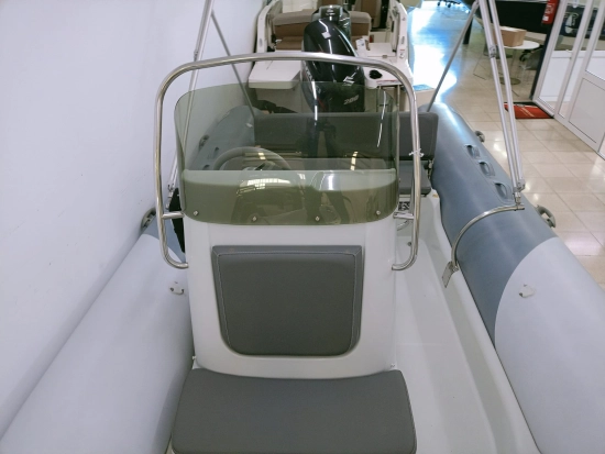 Zodiac Medline 660 usado à venda
