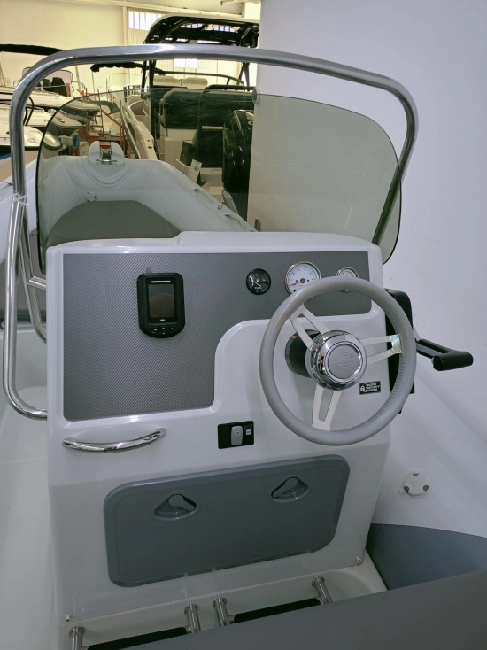 Zodiac Medline 660 usado à venda