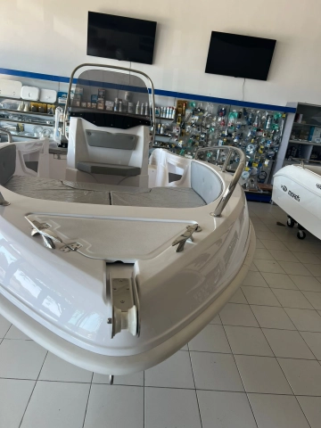 Trimarchi 57 PRO nuova in vendita