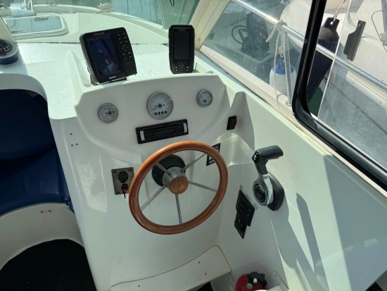 Beneteau 650 HB de segunda mano en venta