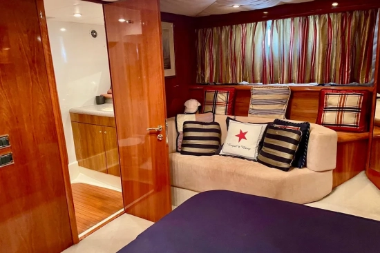 Sunseeker Manhattan 64 usado à venda