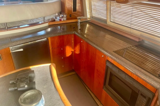 Sunseeker Manhattan 64 usado à venda