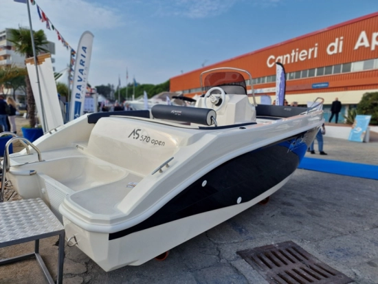 AS Marine 570 Open novos à venda