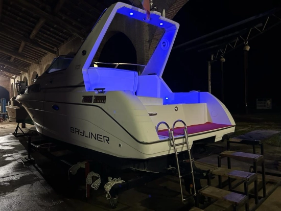 Bayliner 2755 Sunbridge usata in vendita